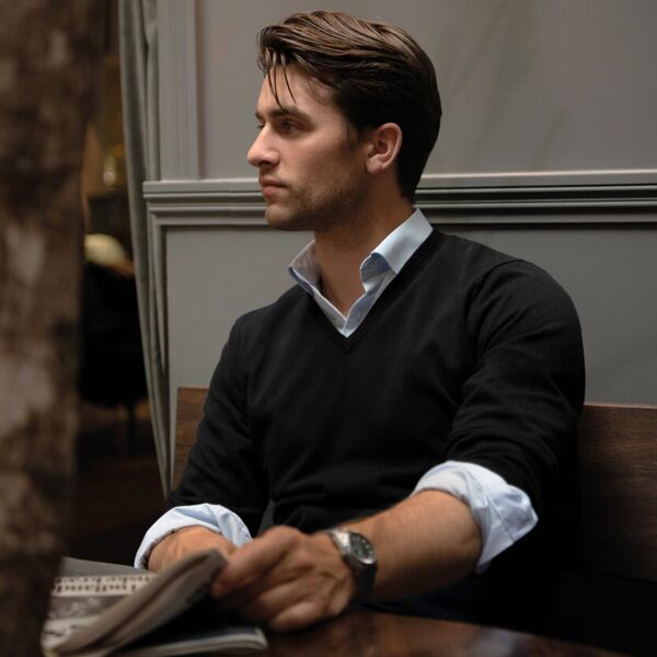 Brighton – elegant v-neck knit Thumbnail